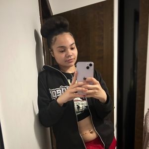 Meet your Posher, Rayne